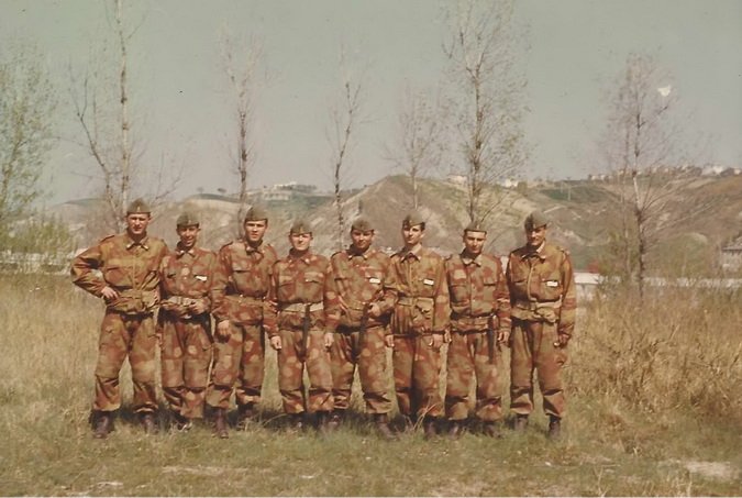 42 CORSO IN ADDESTRAMENTO - CASA ZANNONI - AP - APRILE 1966  - PLOTONE DELLA 1^ CP - 01